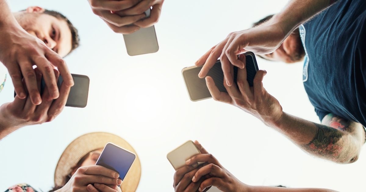 Como a Inteligência Artificial está Transformando o Marketing Digital em 2025